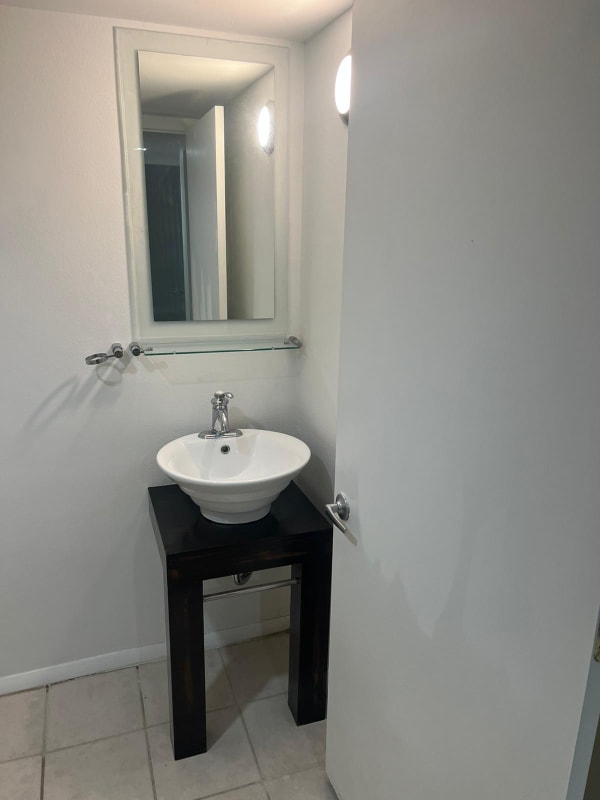Photo - 701 S Madison Ave (Clearwater, FL) Apartment