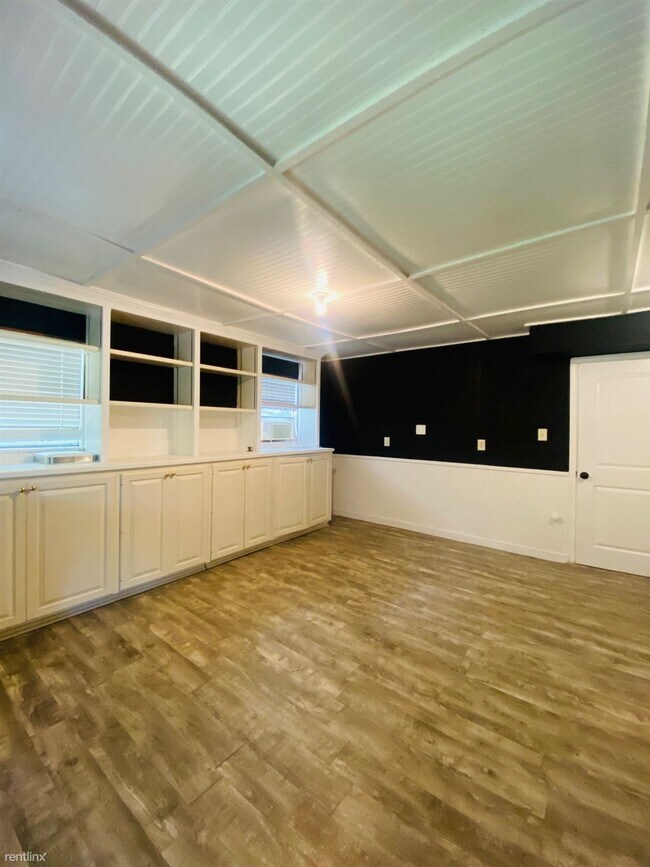 Foto del edificio - 2 br, 1.5 bath House - 18645 Bayside Dr