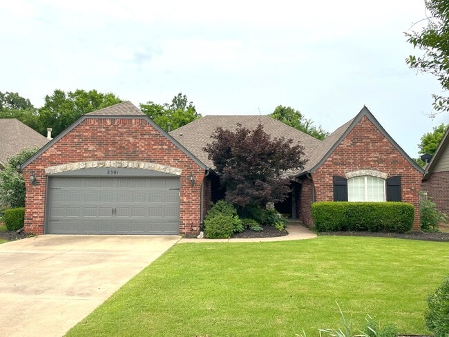 Building Photo - 3301 W Atlanta Ct