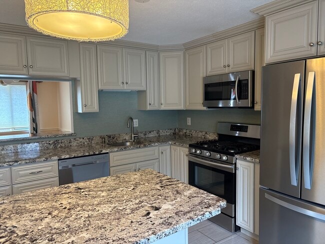 Foto del edificio - 127 Two Rod Hwy