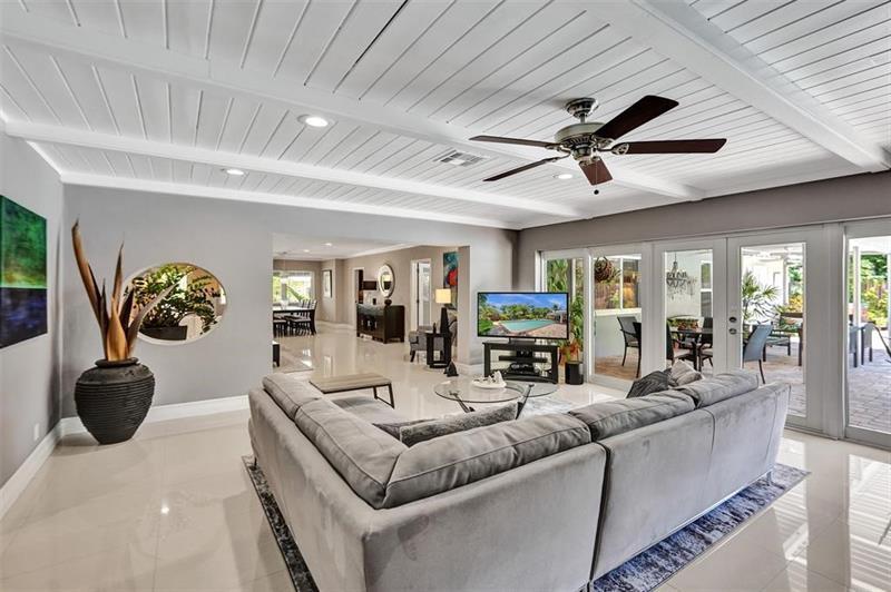 Foto principal - 2524 NE 26th Terrace