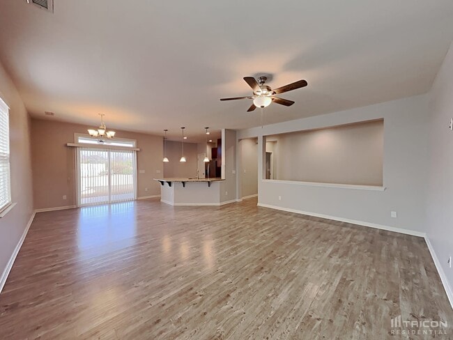 Foto del edificio - 932 Avondale Dr