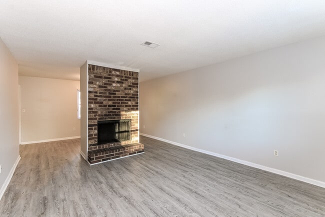 Foto del edificio - 2509 Shannon Ct