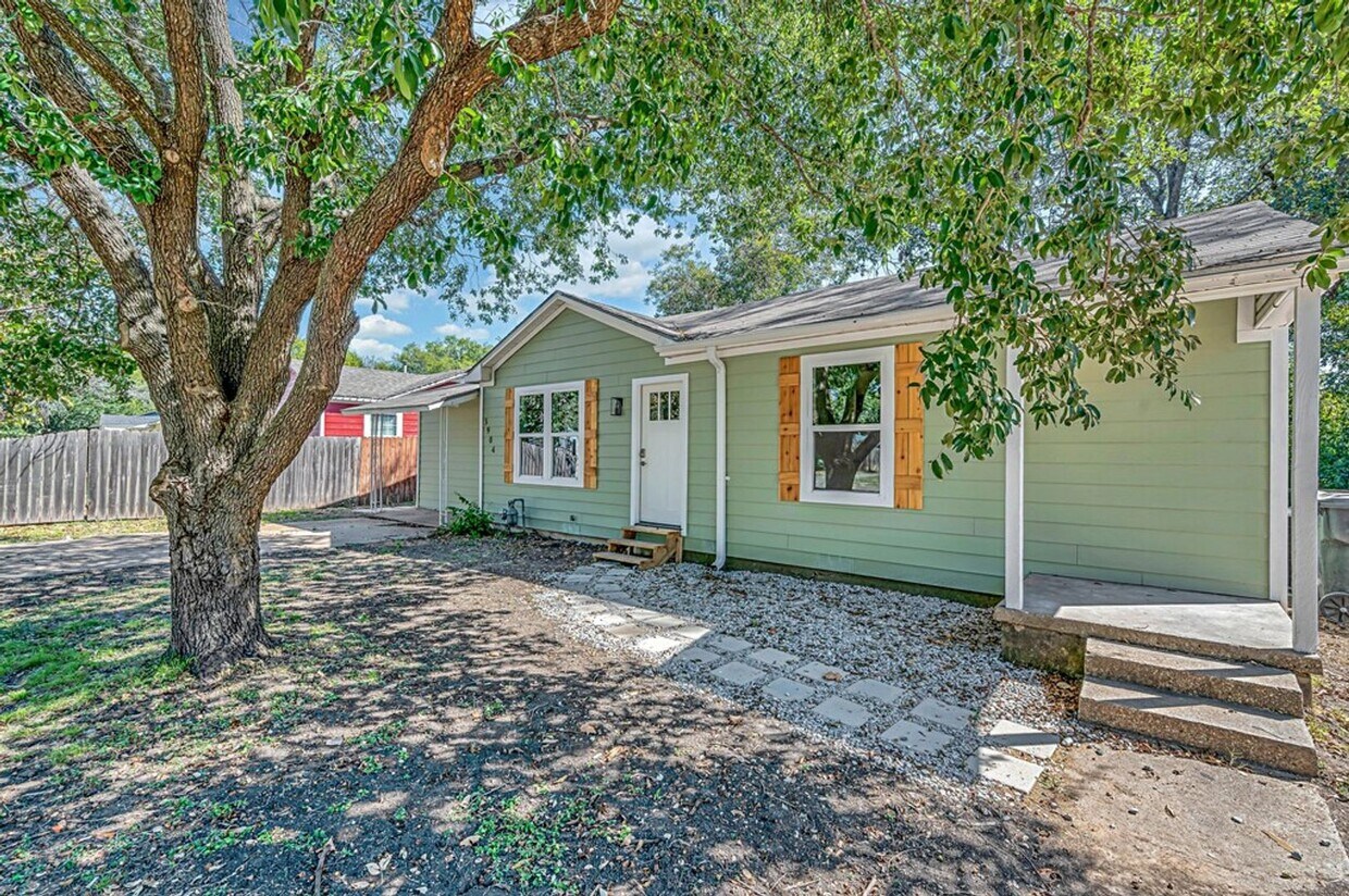 Foto principal - 3904 Speight Ave