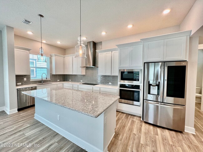 Building Photo - 7324 Beach Haven Pl