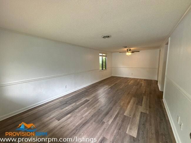 Building Photo - 107 Watermans Ct