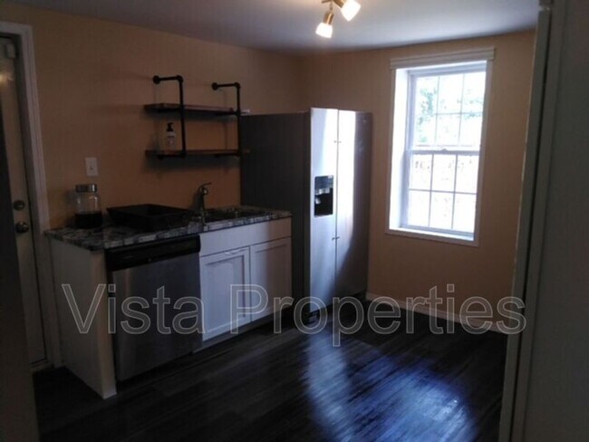 Foto del edificio - 4618 E Overbrook Dr