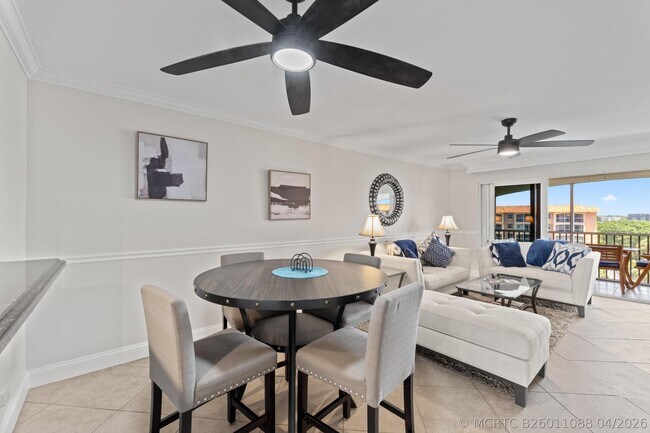 Foto del edificio - 2871 N Ocean Blvd