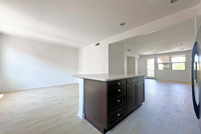 Foto del edificio - 606 Asbury Dr