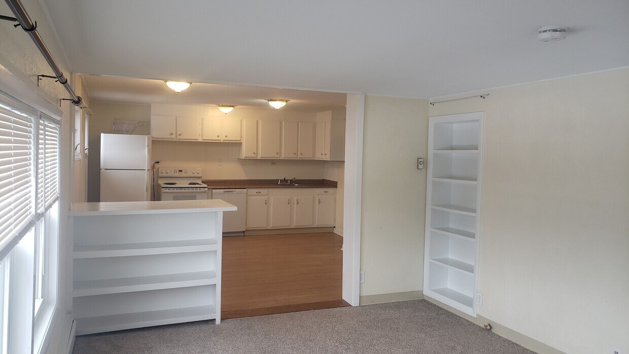 Kitchen - 1 Railroad Ave