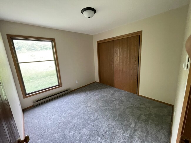Foto del edificio - 1332 Field Ct
