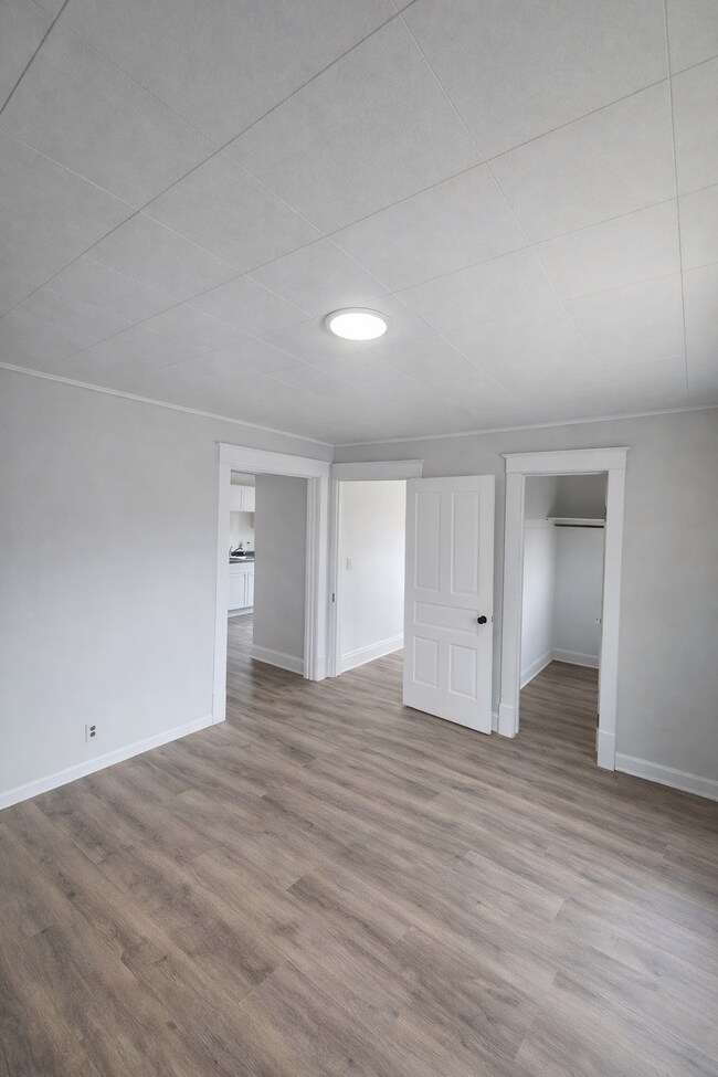 Foto del edificio - 406 Garfield Ave