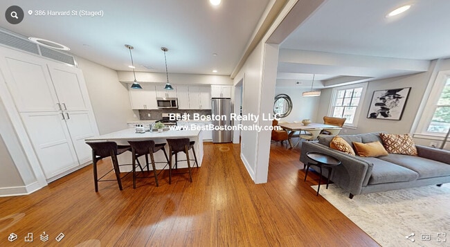 Building Photo - 386 Harvard St