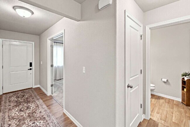 Building Photo - Beautiful 2025-Built 5 Bedroom Home with Finished Walk-Out Basement