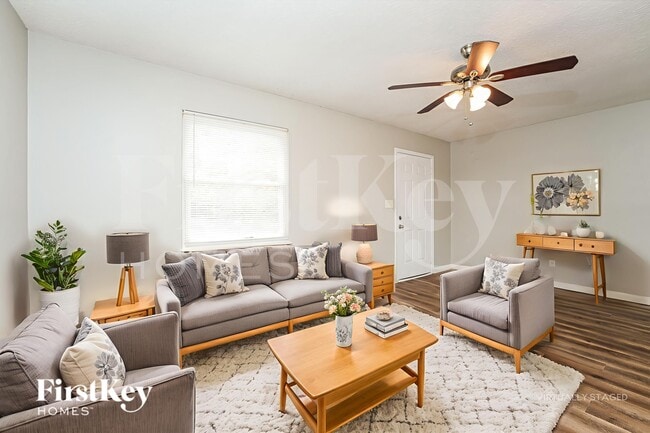 Foto del edificio - 123 Scarsdale Dr