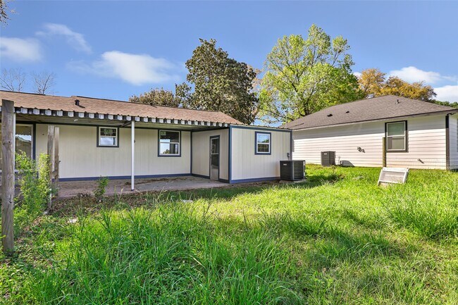 Foto del edificio - 1830 Reese St