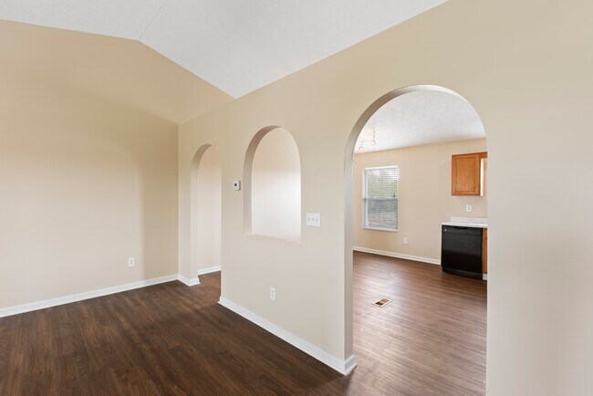 Foto del edificio - 5708 Canal Bridge Dr