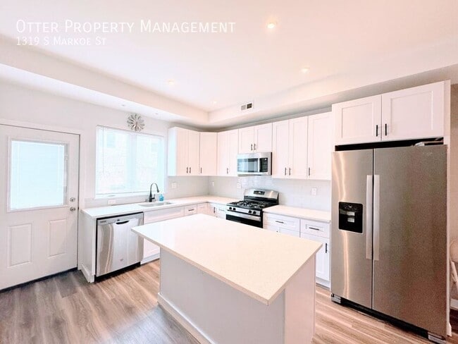 Photo - 1319 S Markoe St House