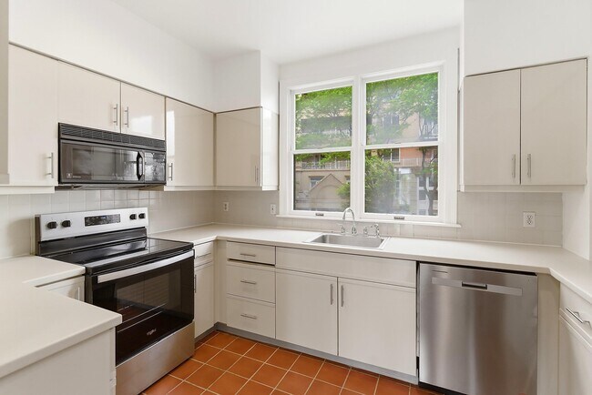 Foto del edificio - 204 Shearwater Ct W