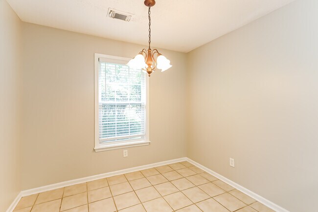 Foto del edificio - Inviting 3-Bedroom, 2-Bath Home in Vance, AL