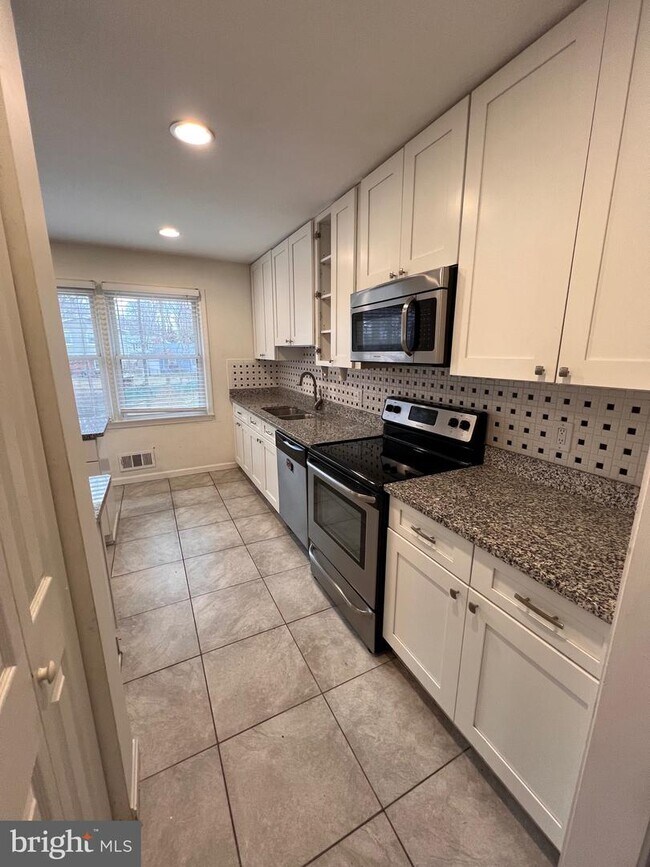 Foto del edificio - 12991 ORLEANS St