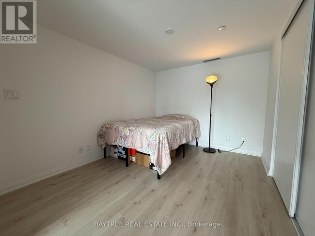 Photo du bâtiment - 99 Foxbar Rd