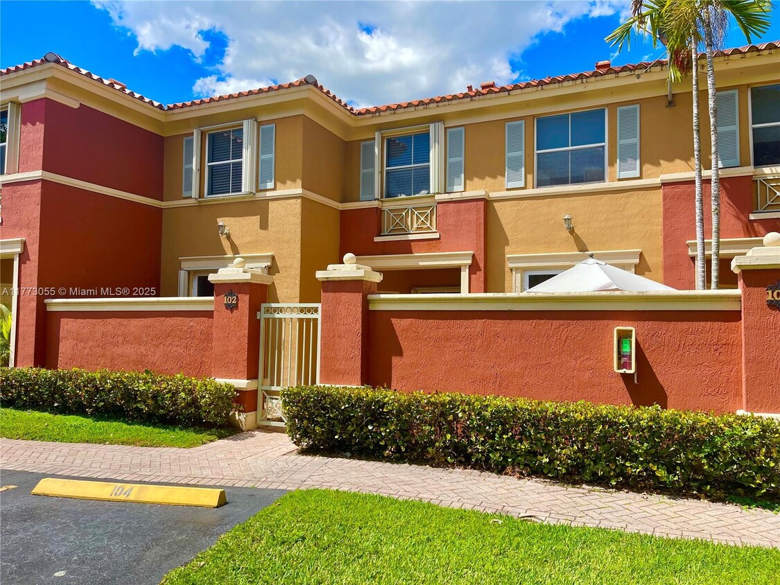 Primary Photo - 6102 NW 114th Ct