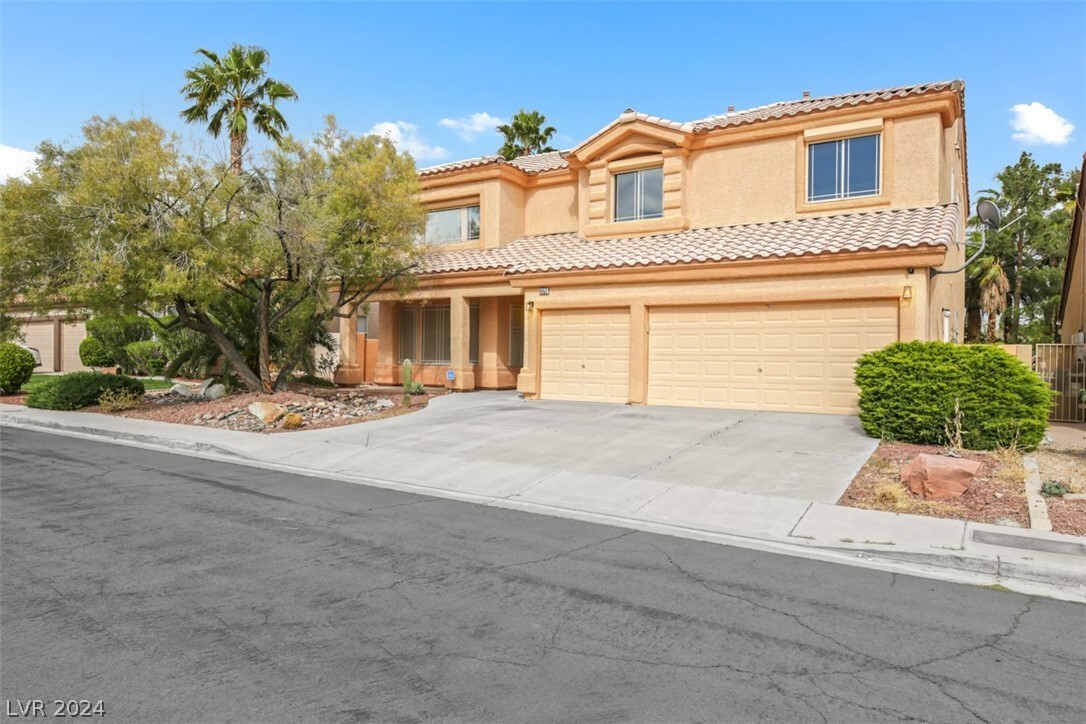 Foto principal - 4452 Summers Shade St