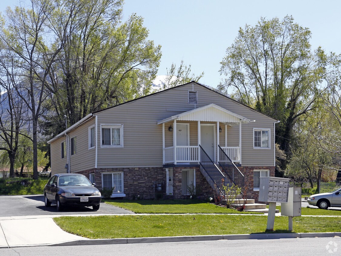 Building Photo - 457 S 500 E