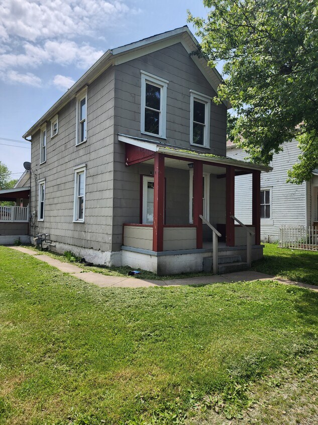 1504 Carroll St, Zanesville, OH 43701 House Rental in Zanesville, OH