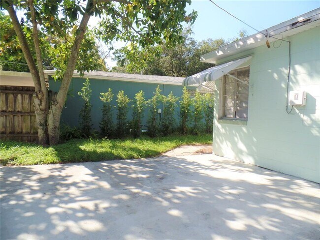 Foto del edificio - 3918 4th Ave N