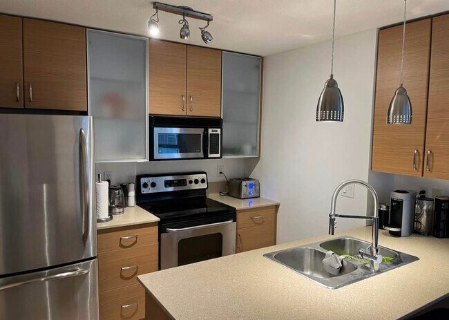 Photo du bâtiment - 928 Homer St