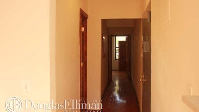 Building Photo - No Fee Rental 354 116th Street unit 2