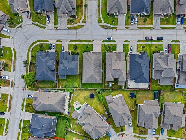 Foto del edificio - 15114 Winthrop Manor Way