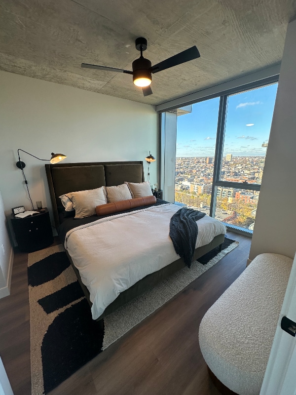 Foto del edificio - 315 N May St