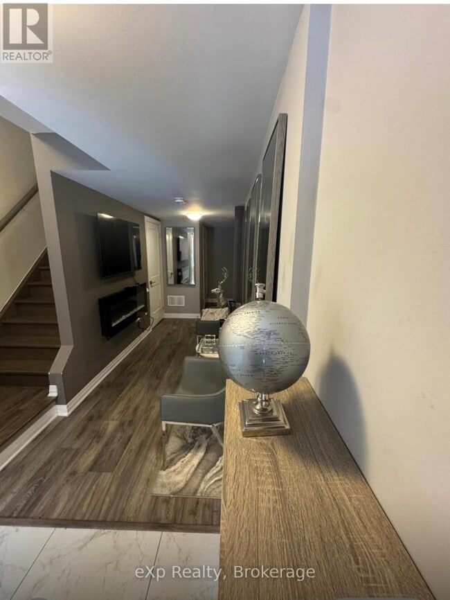 Building Photo - 51 Sparrow Ave