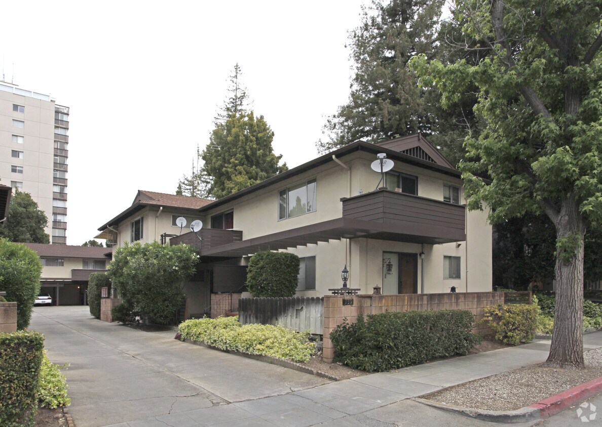 Foto principal - 129-139 Hawthorne Ave