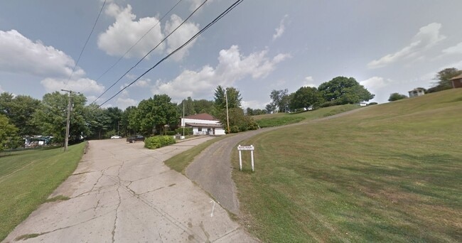 Building Photo - 132 Mullet Dr