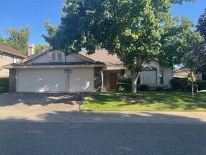Building Photo - 11820 S Carson Way