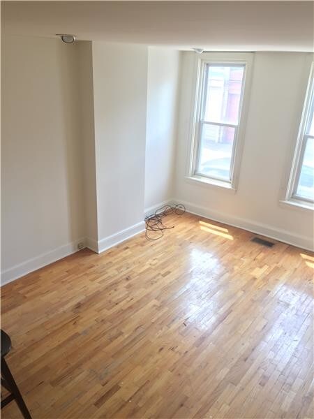 Foto del edificio - 2925 W Harper St