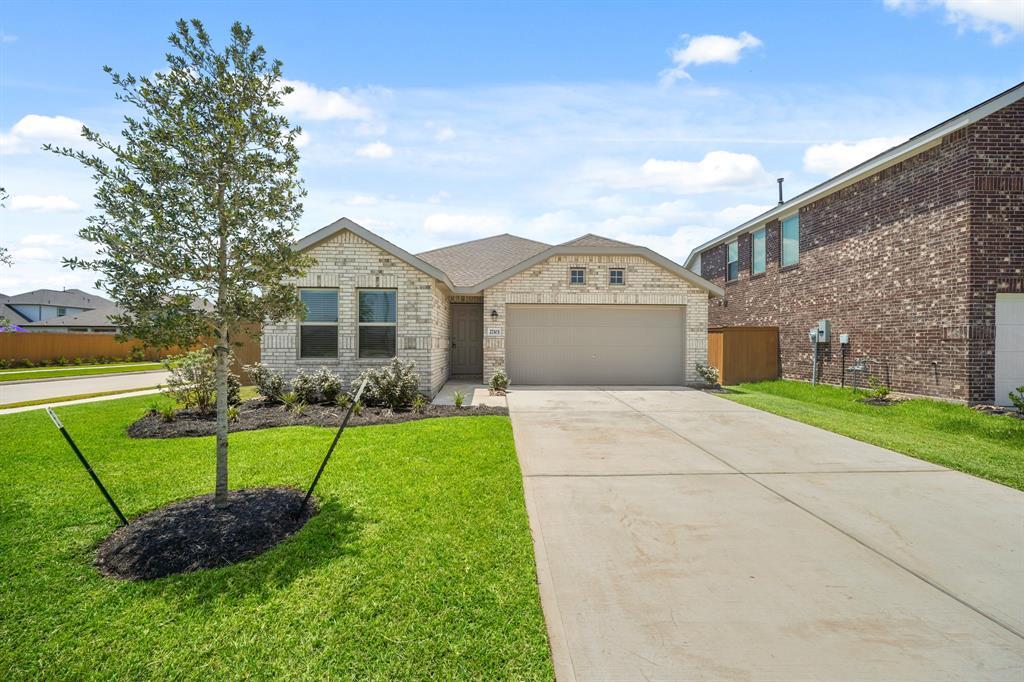 Foto principal - 27103 River Birch Ridge Dr