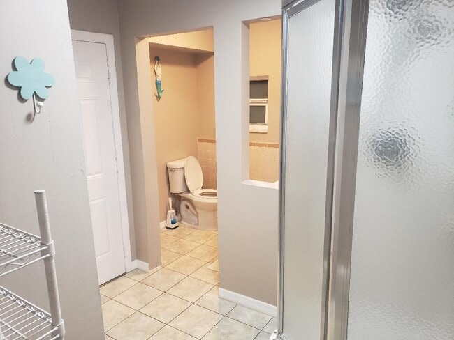 Building Photo - 4385 Pine Lake Rd