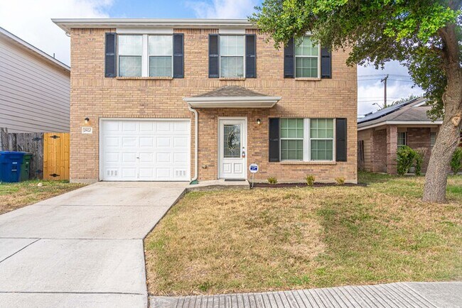 Building Photo - 2402 Mission Ct San Antonio TX 78223