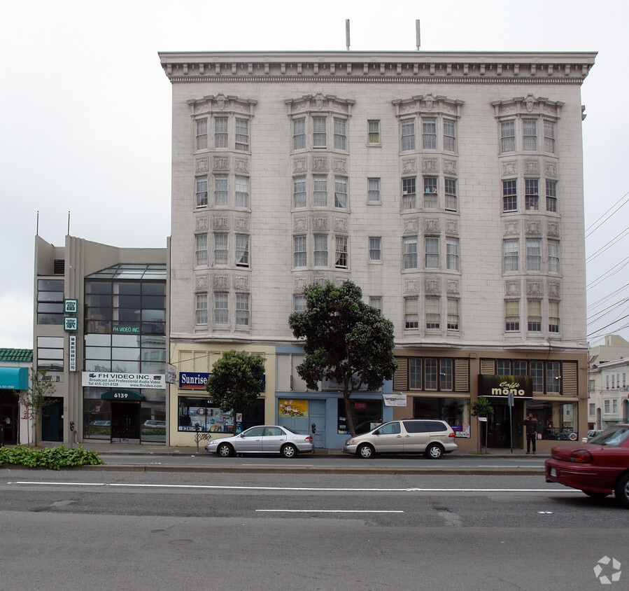 Building Photo - 510 26th Ave