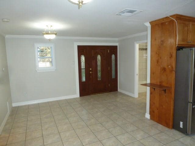Building Photo - 211-C S Meadowlark St