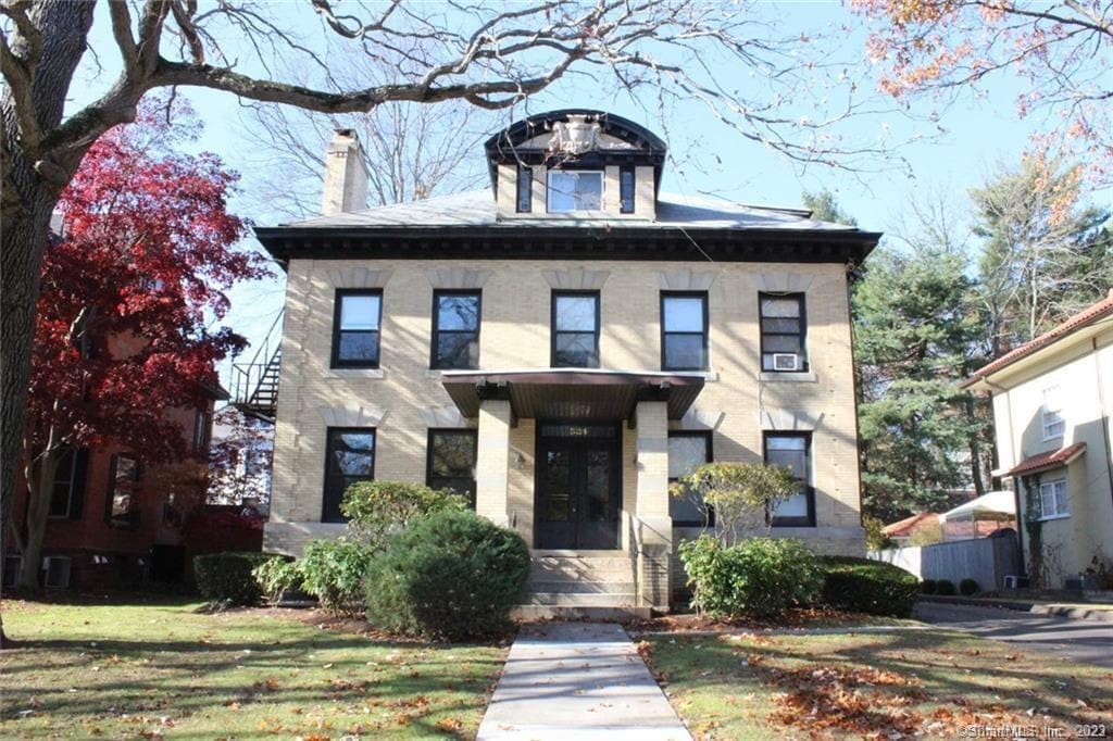 524 Whitney Ave Unit 3A, New Haven, CT 06511 Room for Rent in New Haven, CT