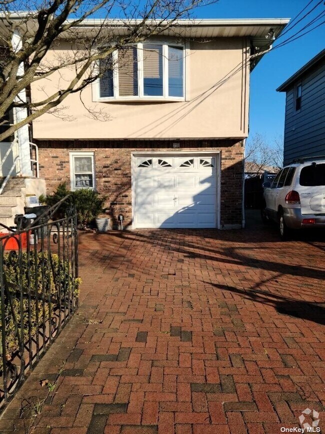 Apartments in Nassau County, NY under 1,800 Page 2