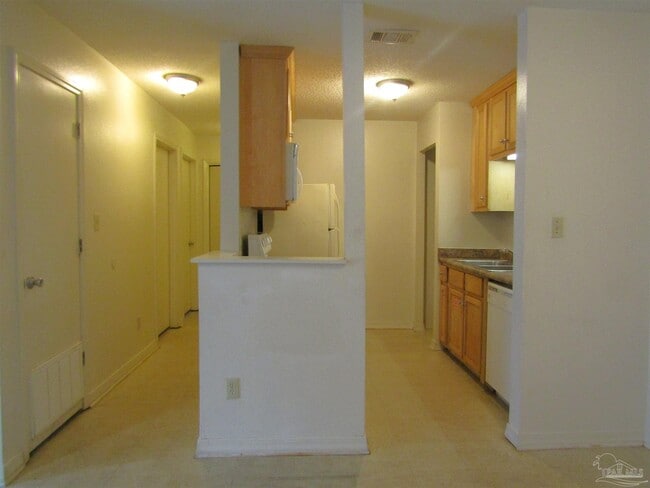 Building Photo - 5209 Charbar Dr