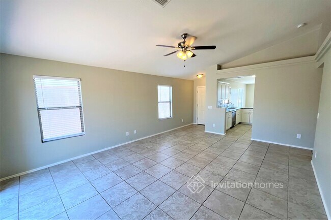 Foto del edificio - 14905 N 126th Ave