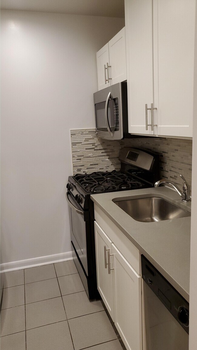 Foto del edificio - 48-50-50 37th St